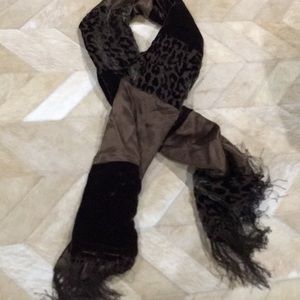 Multicolored scarf